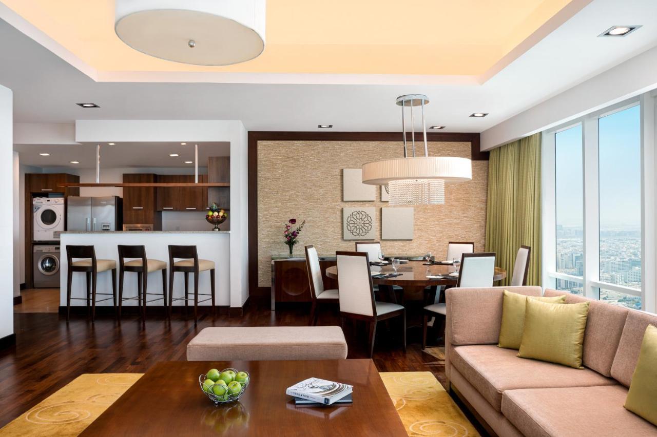 La Suite Dubai Hotel & Apartments Exterior foto